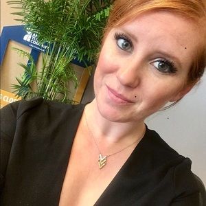 Meet your Posher, Christine